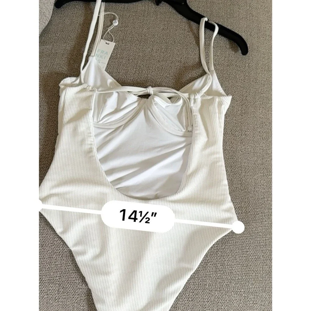 Frankies Bikinis Marie Ribbed Underwire One Piece Swimsuit in White M NWT